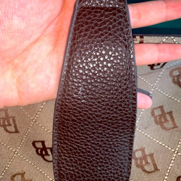 Classic Brown and Tan Dooney & Bourke Purse with clasp - Picture 11 of 15